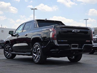 2025 Chevrolet Silverado EV RST