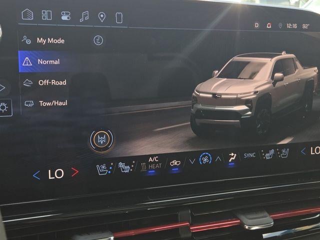 2025 Chevrolet Silverado EV RST