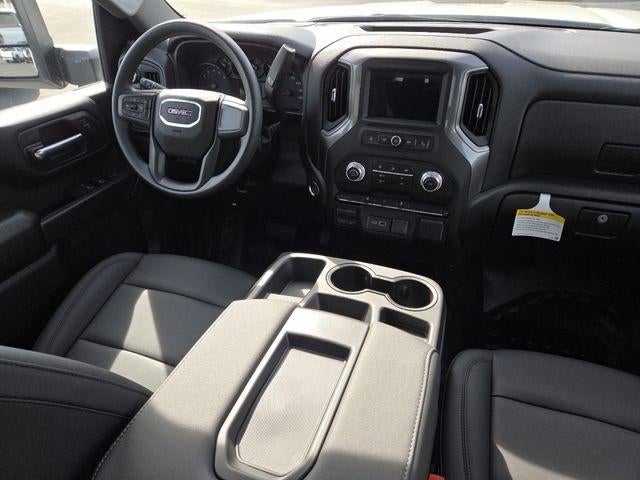 2025 GMC Sierra 2500 HD Pro