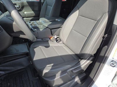 2025 GMC Sierra 2500 HD Pro