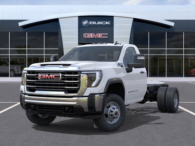 2025 GMC Sierra 3500 HD Chassis Cab Pro