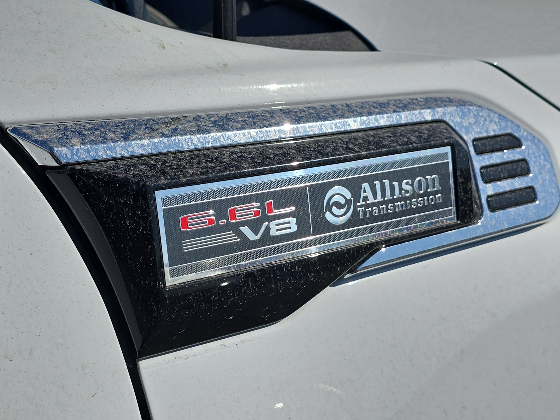 2025 GMC Sierra 3500 HD Chassis Cab Pro