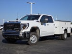 2025 GMC Sierra 3500 HD Chassis Cab Pro