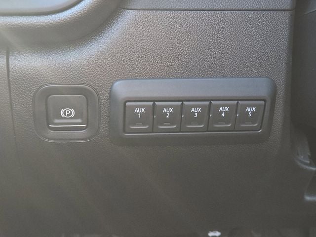 2025 GMC Sierra 3500 HD Pro