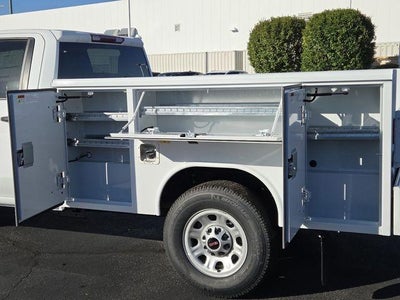 2025 GMC Sierra 3500 HD Pro