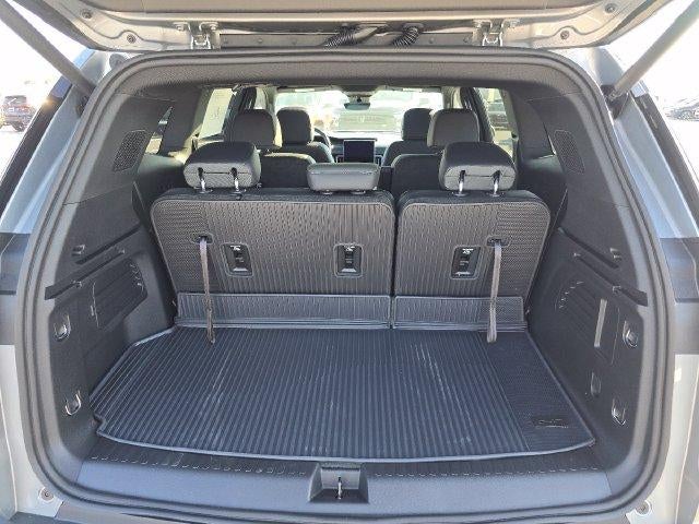 2027 GMC Acadia AT4