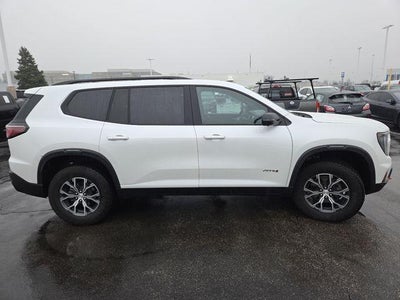 2025 GMC Acadia AT4