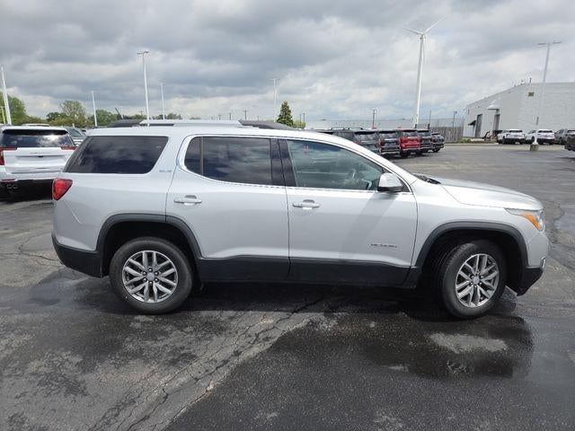 2017 GMC Acadia SLE-2