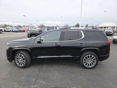 2023 GMC Acadia Denali