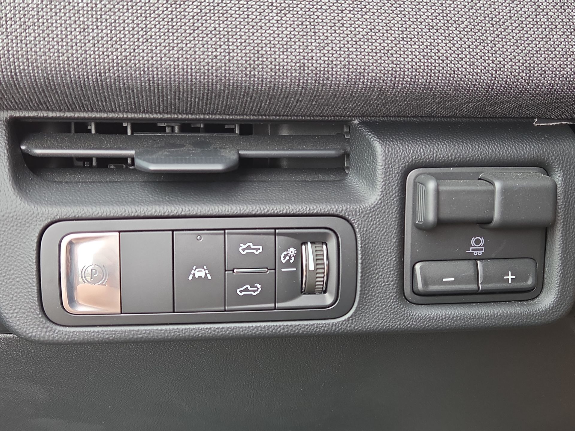 2026 GMC Sierra EV Elevation