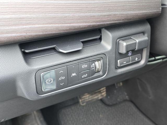 2024 GMC Sierra EV Denali Edition 1