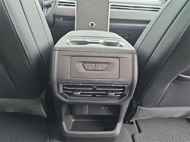 2024 GMC Sierra EV Denali Edition 1