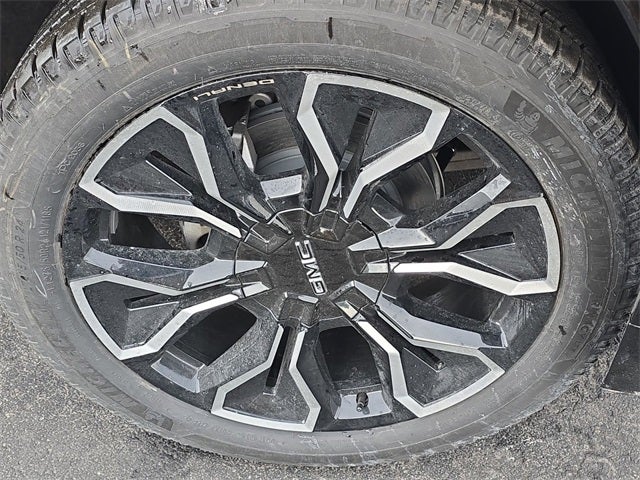 2024 GMC Sierra EV Denali Edition 1