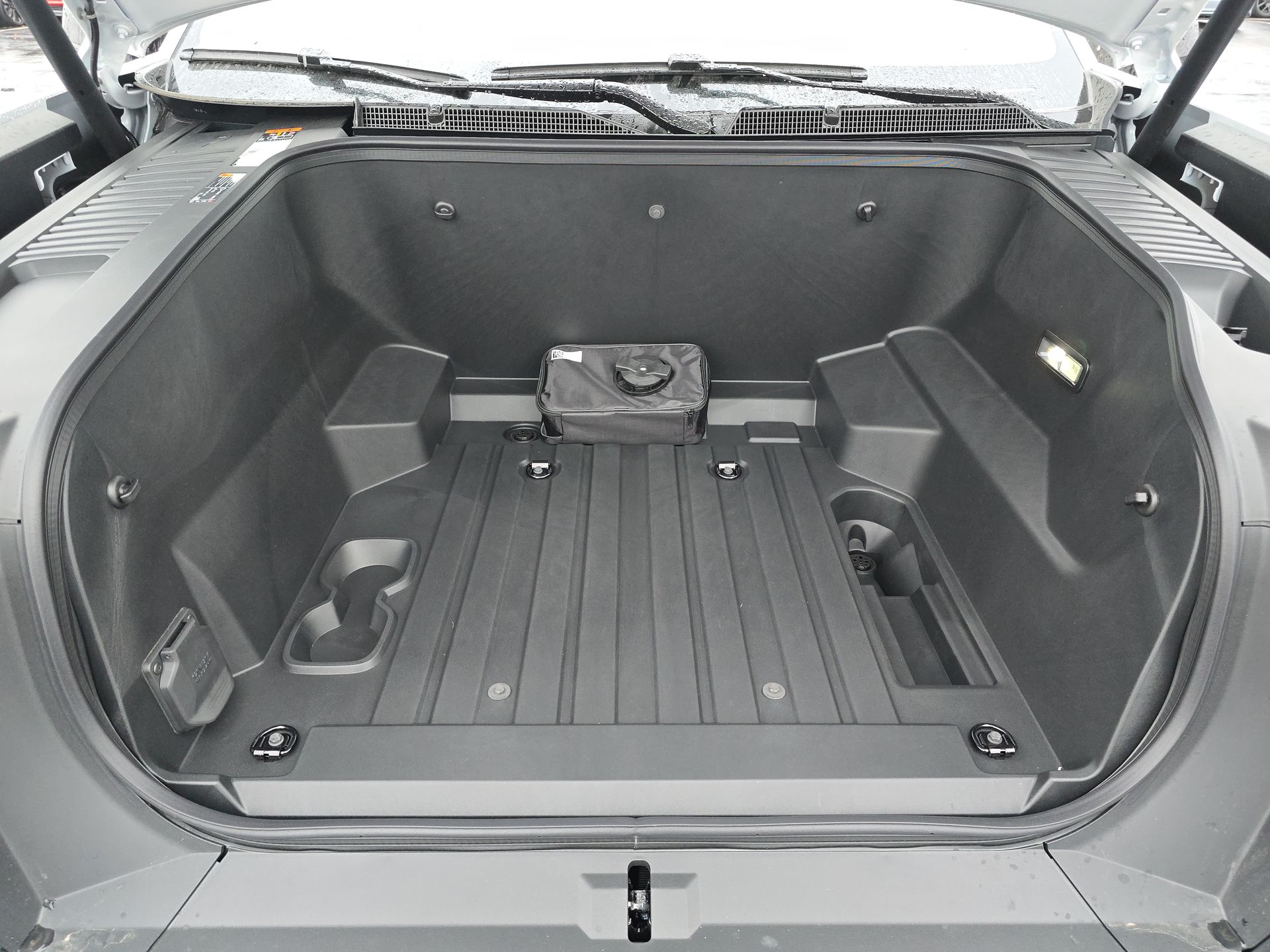 2025 GMC Sierra EV Denali