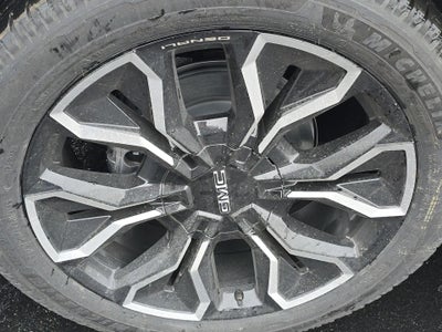 2025 GMC Sierra EV Denali