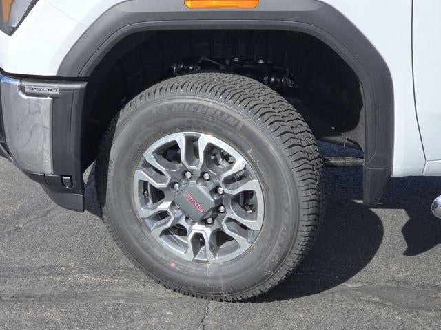 2026 GMC Sierra 3500 HD SLE