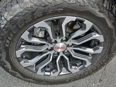 2023 GMC Canyon Denali