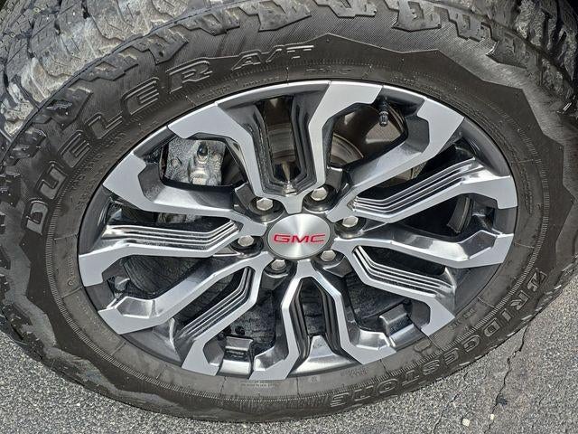 2023 GMC Canyon Denali