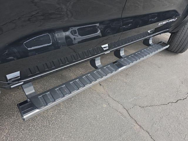 2023 GMC Canyon Denali