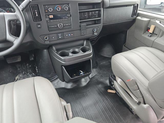 2025 GMC Savana Cargo 3500 Work Van