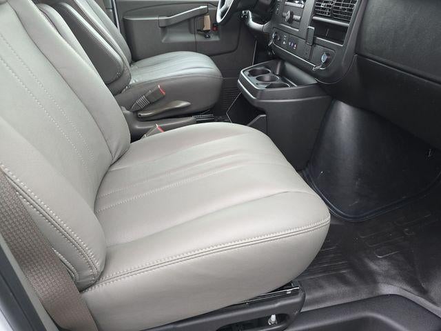 2025 GMC Savana Cargo 3500 Work Van