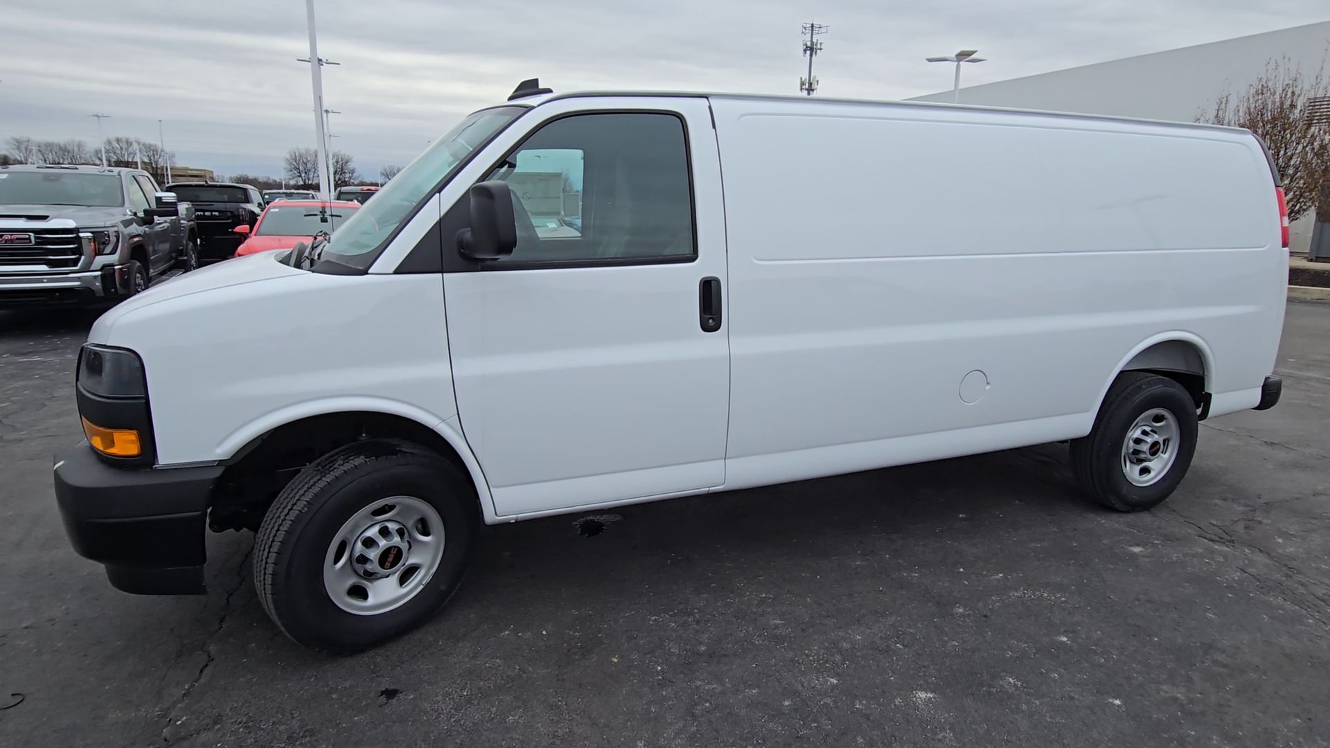2025 GMC Savana Cargo 3500 Work Van
