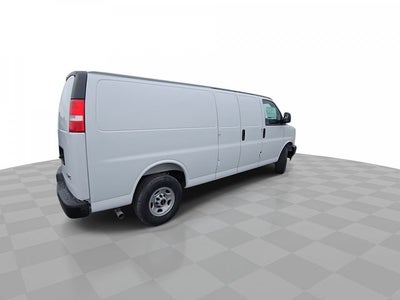 2025 GMC Savana Cargo 3500 Work Van