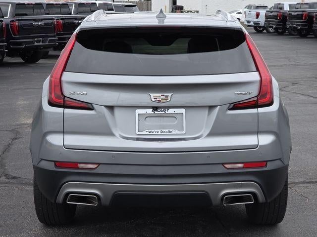 2023 Cadillac XT4 Premium Luxury
