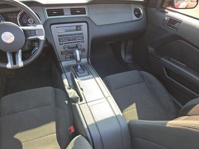 2014 Ford Mustang V6