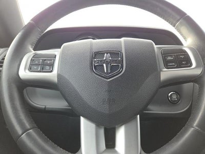 2013 Dodge Challenger SXT