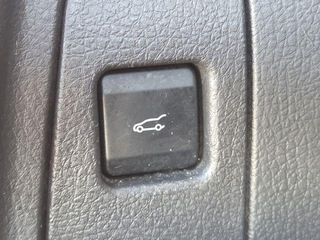 2012 Lincoln MKX Base