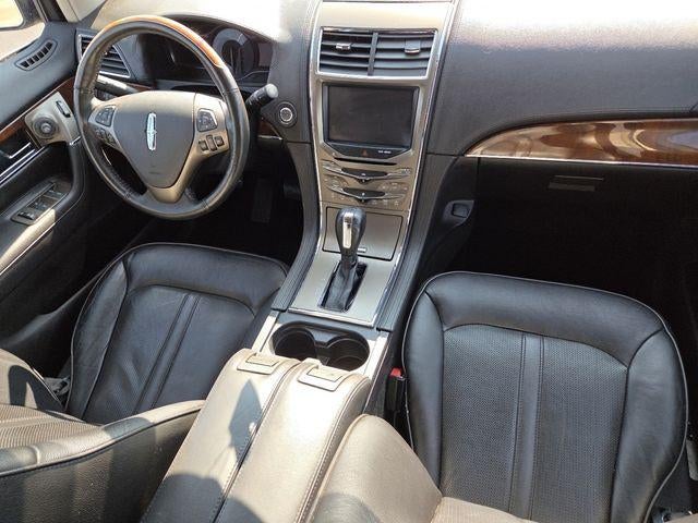 2012 Lincoln MKX Base