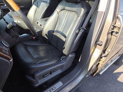2012 Lincoln MKX Base