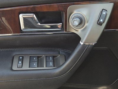 2012 Lincoln MKX Base