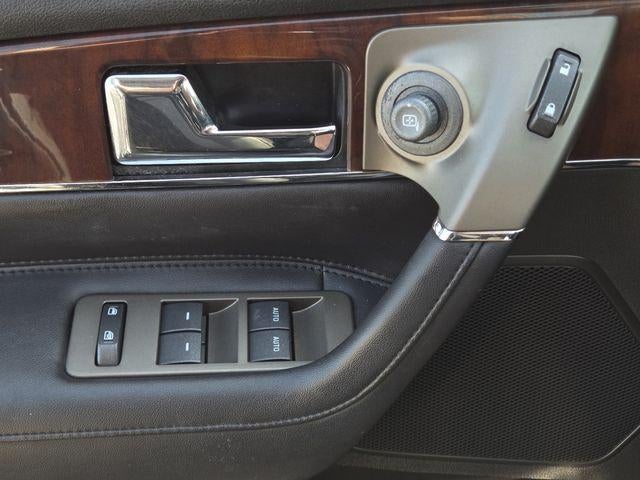 2012 Lincoln MKX Base