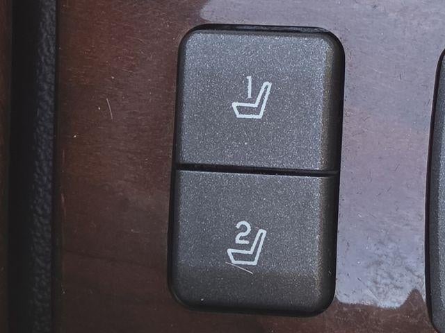 2012 Lincoln MKX Base