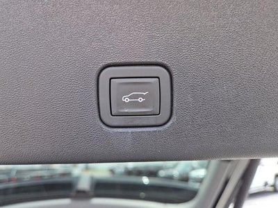 2025 Cadillac OPTIQ Luxury 2