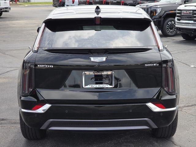2025 Cadillac OPTIQ Luxury 2