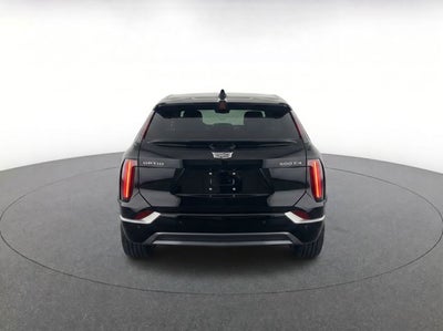 2025 Cadillac OPTIQ Luxury 2