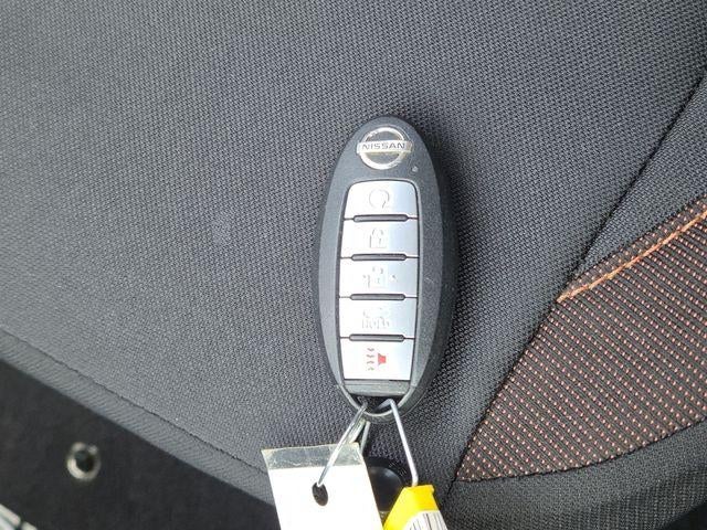 2020 Nissan Versa 1.6 SR