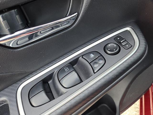 2020 Nissan Versa 1.6 SR