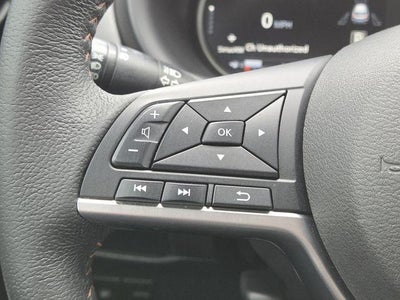 2020 Nissan Kicks SR