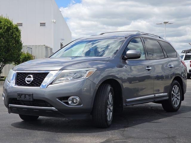 2016 Nissan Pathfinder SL