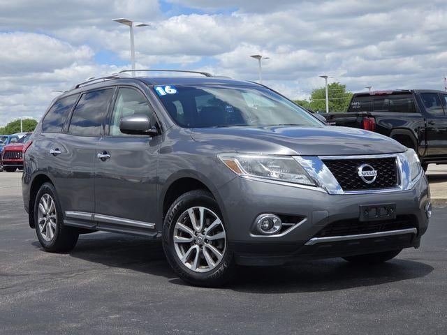 2016 Nissan Pathfinder SL