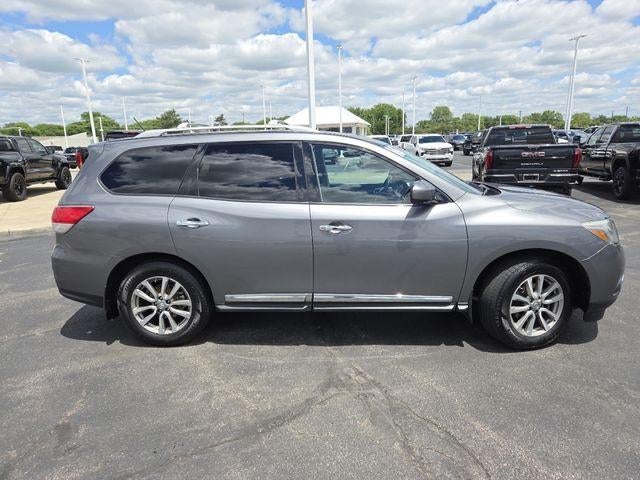 2016 Nissan Pathfinder SL