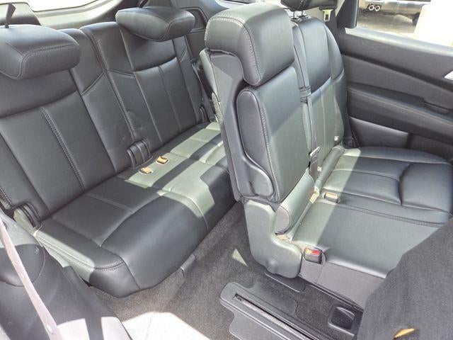 2016 Nissan Pathfinder SL