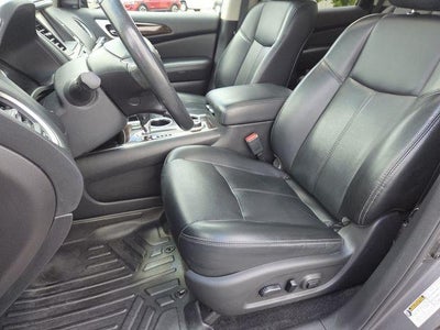 2016 Nissan Pathfinder SL