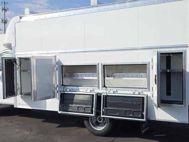 2026 GMC Savana Cutaway 4500 4500 Van