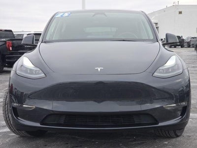2025 Tesla Model Y Long Range