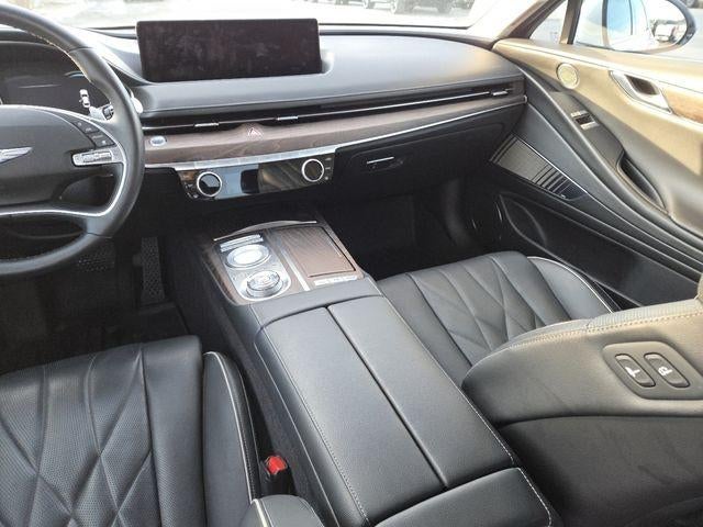 2021 Genesis G80 Base